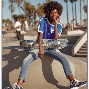 MOTHER Mid Rise Dazzler Ankle Jeans in We The Animals